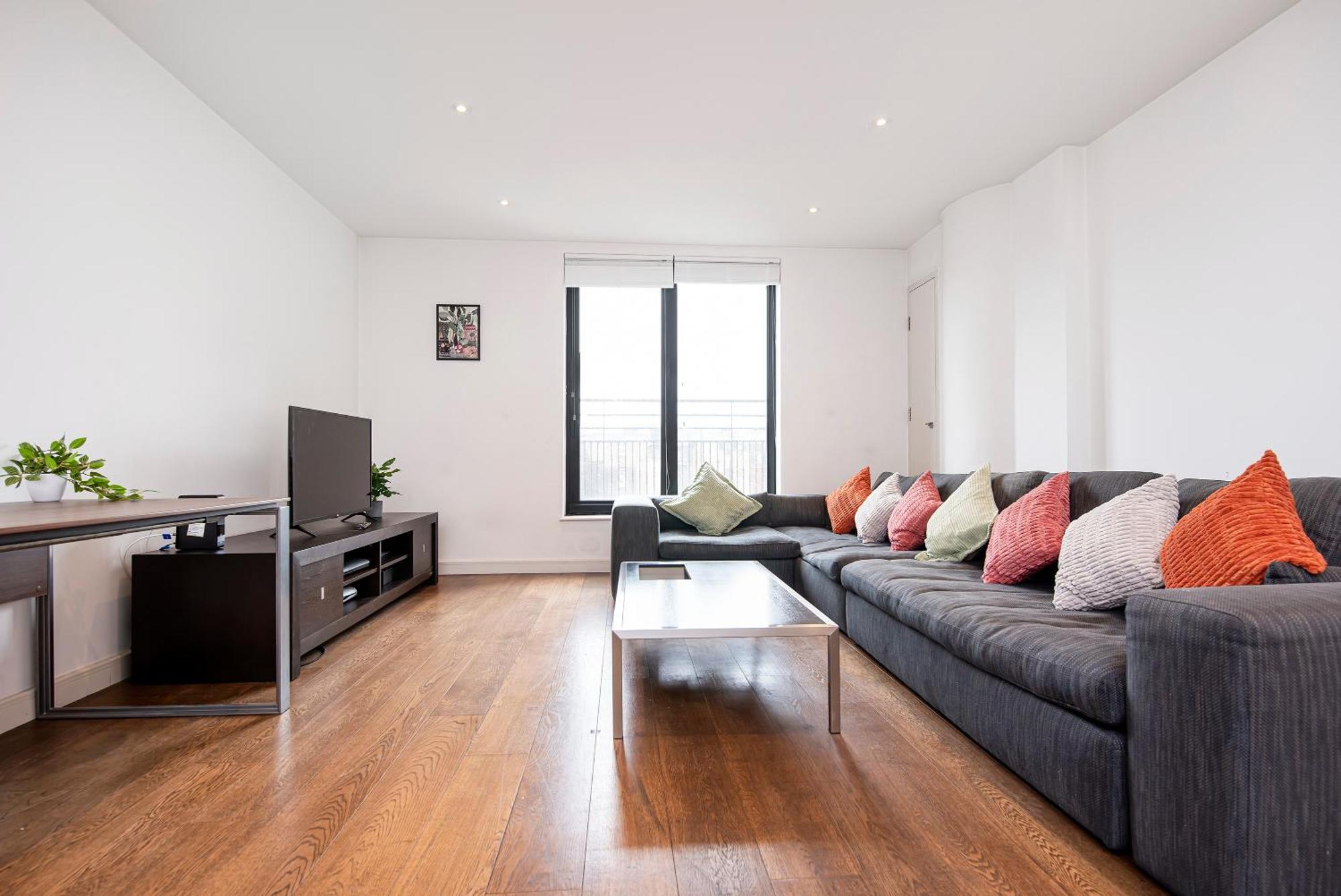 Central 2 Bed Maissonette 伦敦 外观 照片
